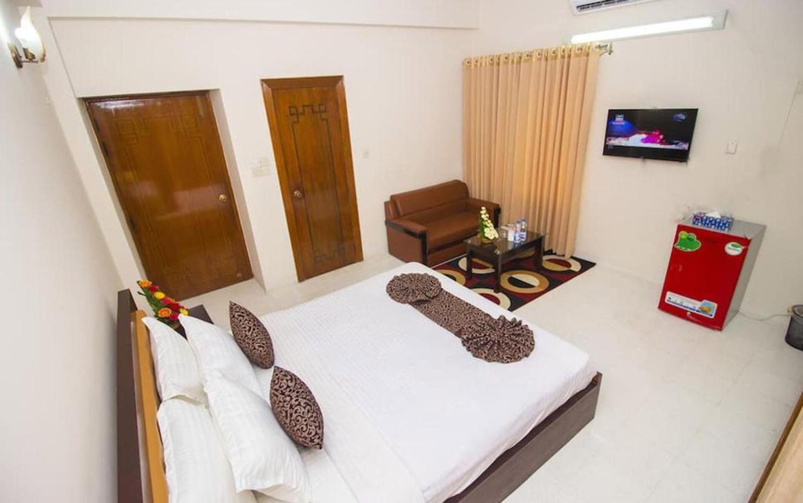 דאהקה Hotel Suite Palace Baridhara מראה חיצוני תמונה