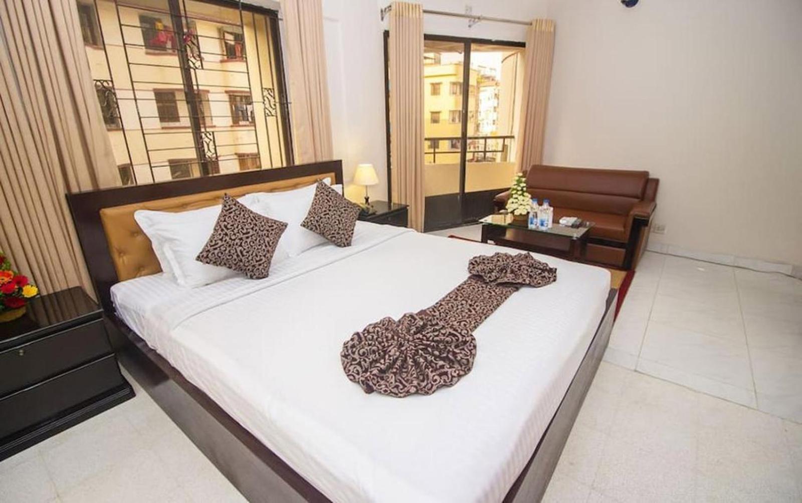 דאהקה Hotel Suite Palace Baridhara מראה חיצוני תמונה